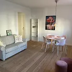 Stor Lejlighed I Smorhullet Af Odense Centrum